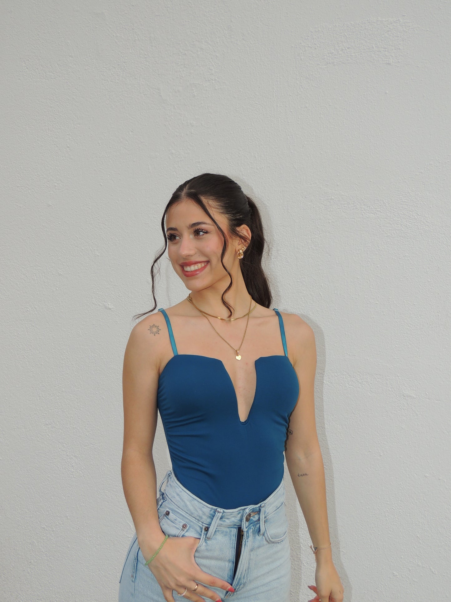 BODY LILY